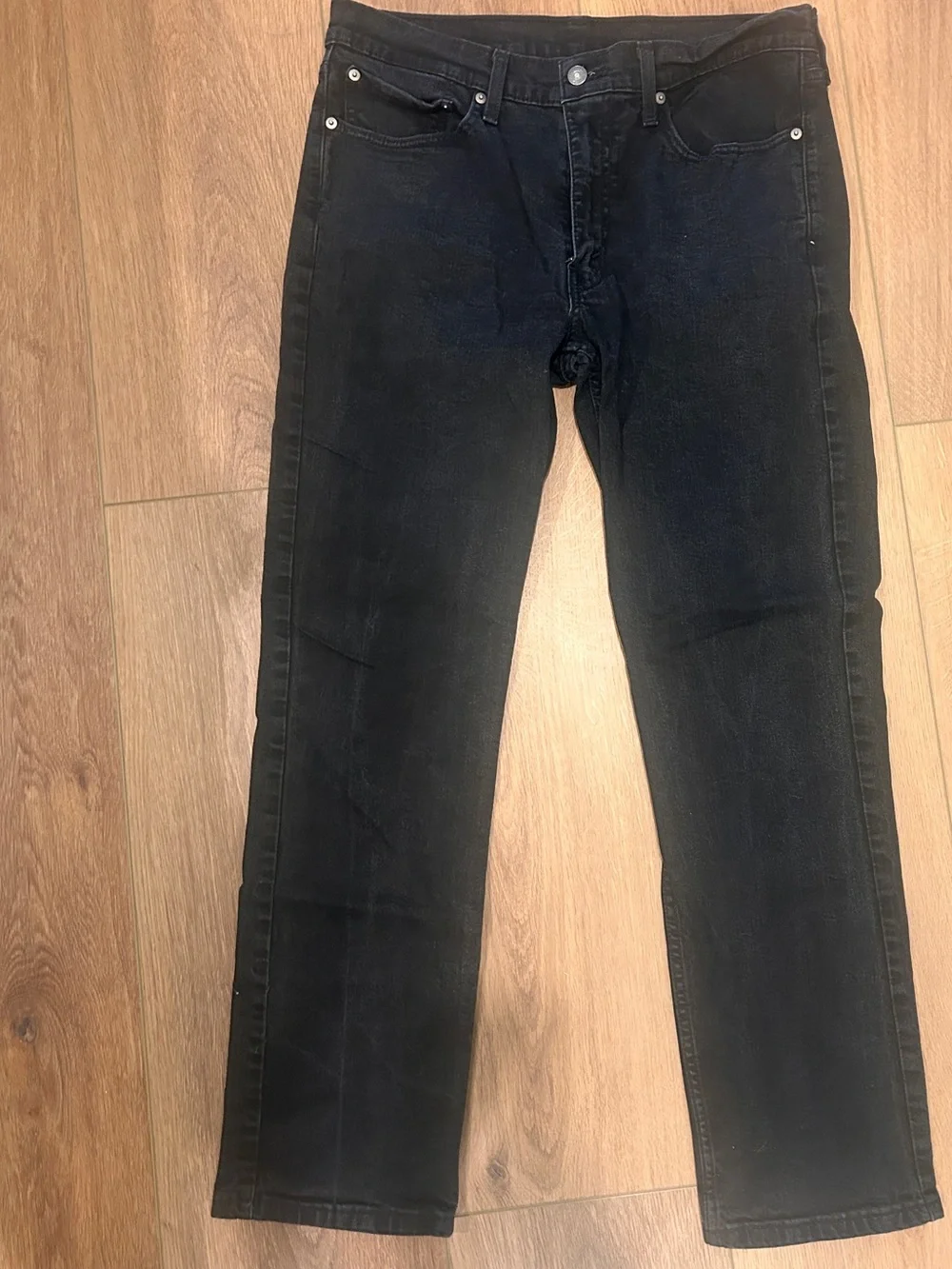 Levi's Men's Black Straight Jeans
